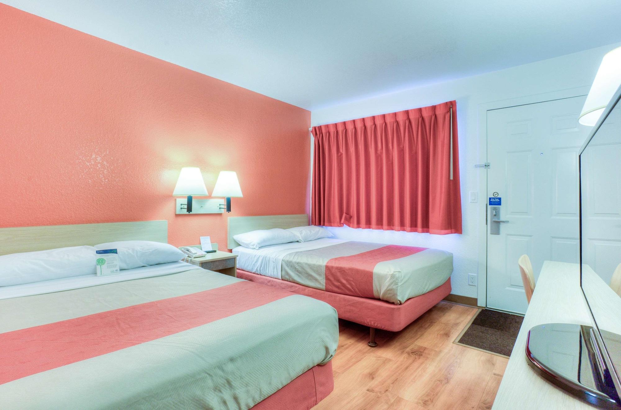 Motel 6-Tigard, Or - Portland South - Lake Oswego Экстерьер фото
