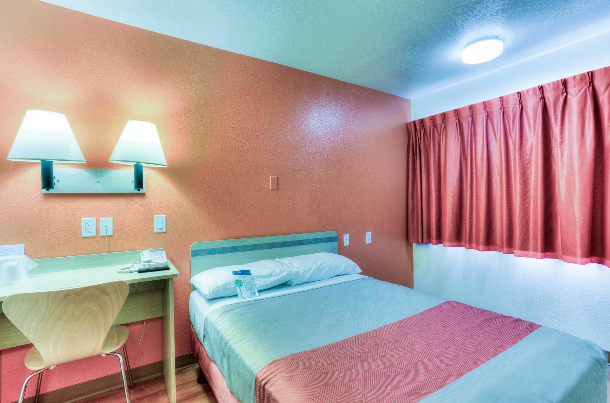 Motel 6-Tigard, Or - Portland South - Lake Oswego Экстерьер фото