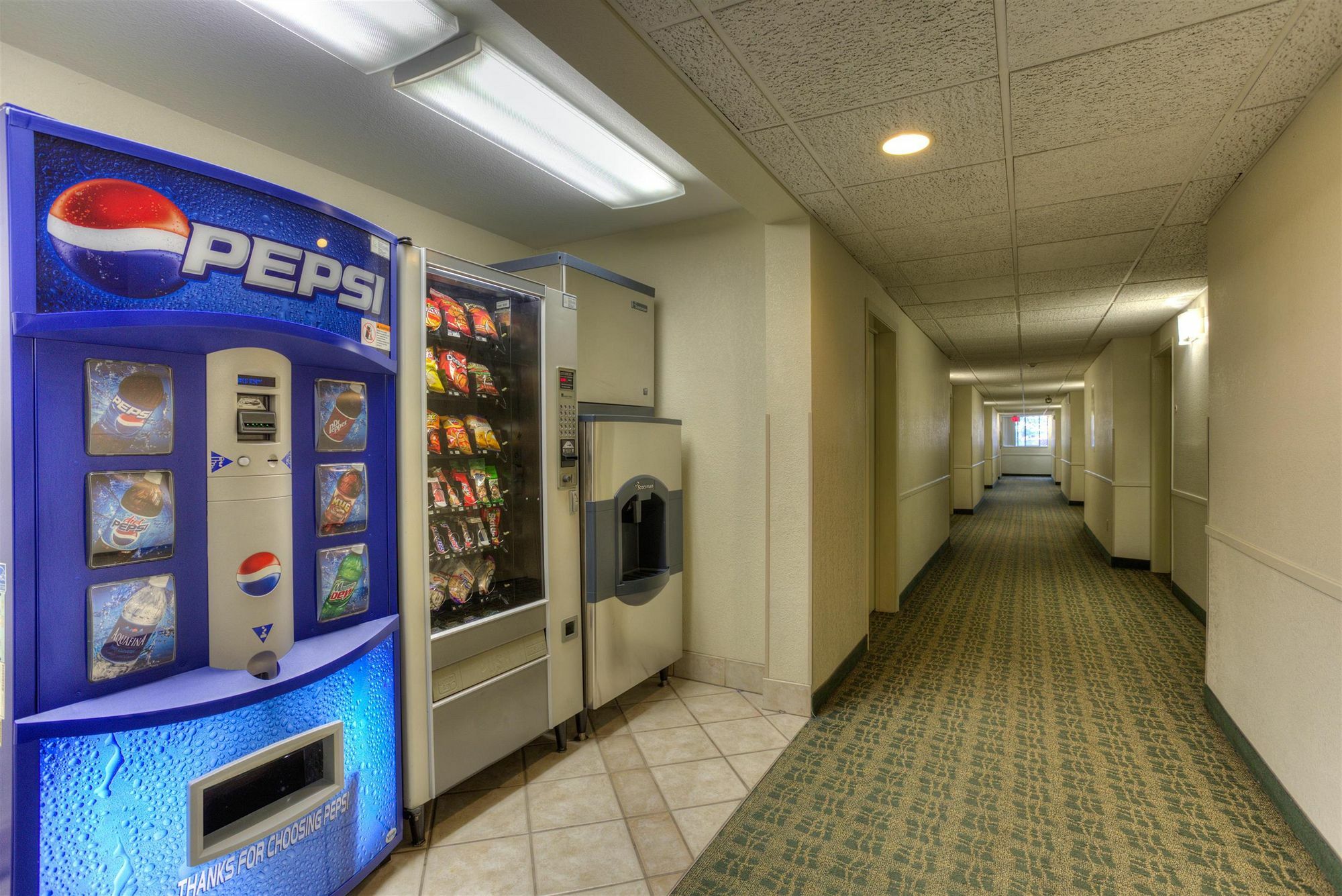 Motel 6-Tigard, Or - Portland South - Lake Oswego Экстерьер фото